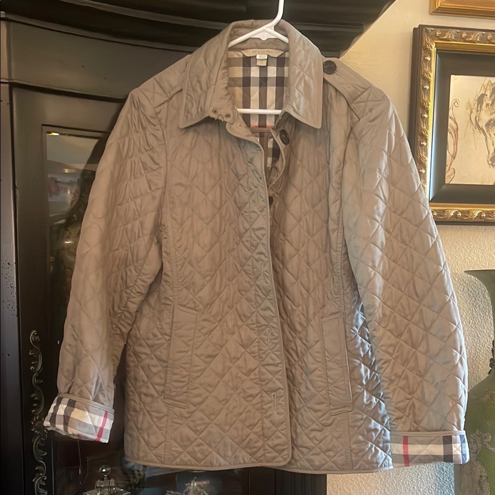Burberry Gray Quilted Jacket Classic Tailored Design